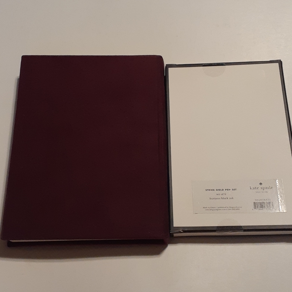 Set of pens and notebook - Picture 2 of 5